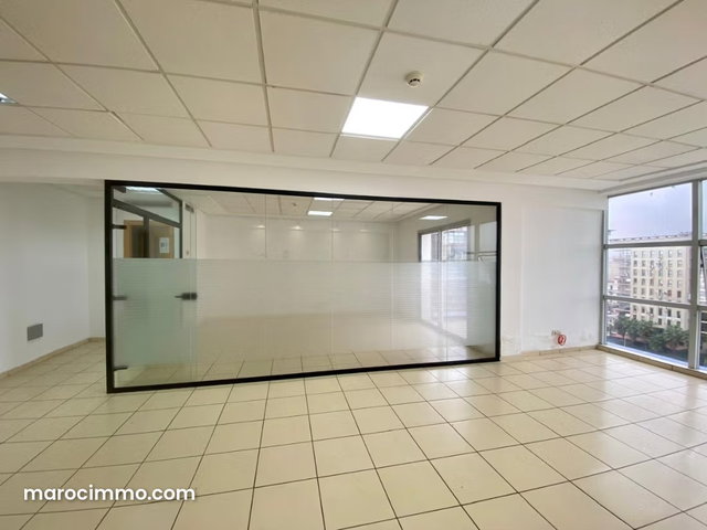 Plateau de bureau 70 m² CENTRE VILLE — 2