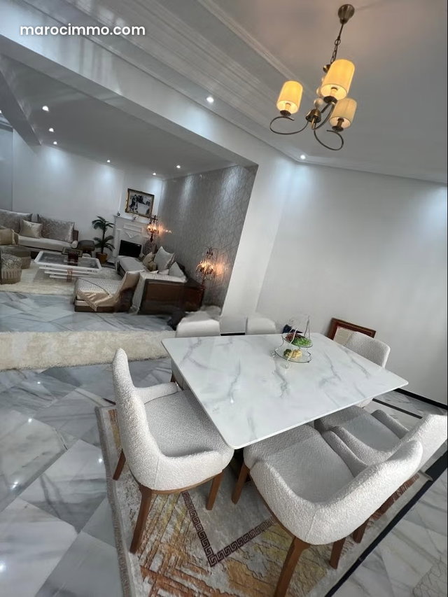 Vente d'un bel appartement en Hassan Centre Ville. 3 belles chambres. Ascenseur — 4