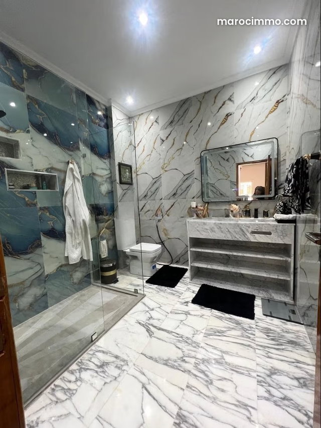 Vente d'un bel appartement en Hassan Centre Ville. 3 belles chambres. Ascenseur — 5