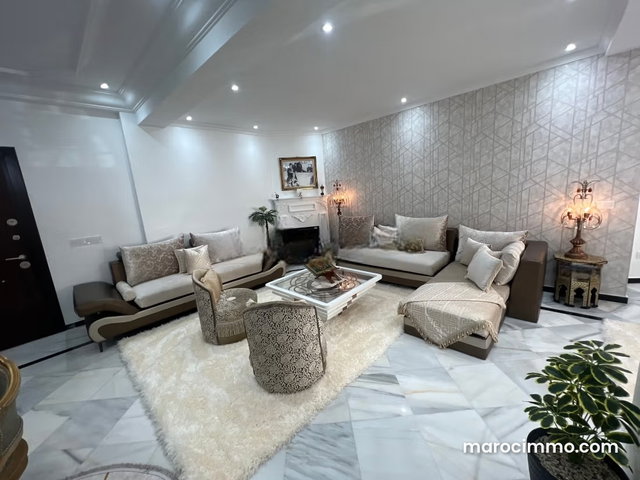 Vente d'un bel appartement en Hassan Centre Ville. 3 belles chambres. Ascenseur — 2