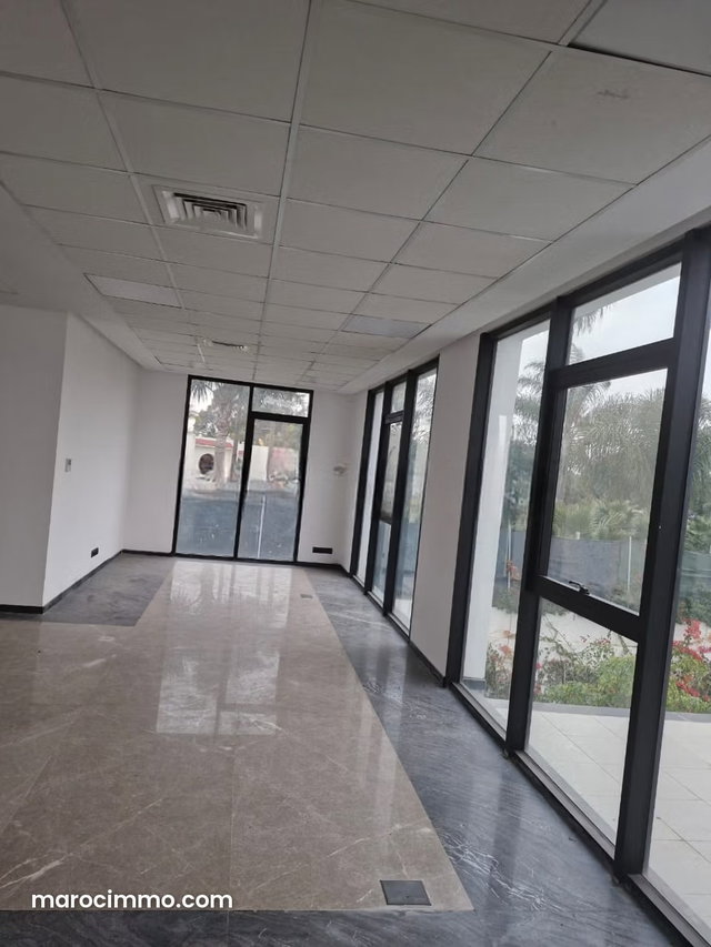 Plateau Bureaux de 2 000 m² sur Souissi RABAT — 2