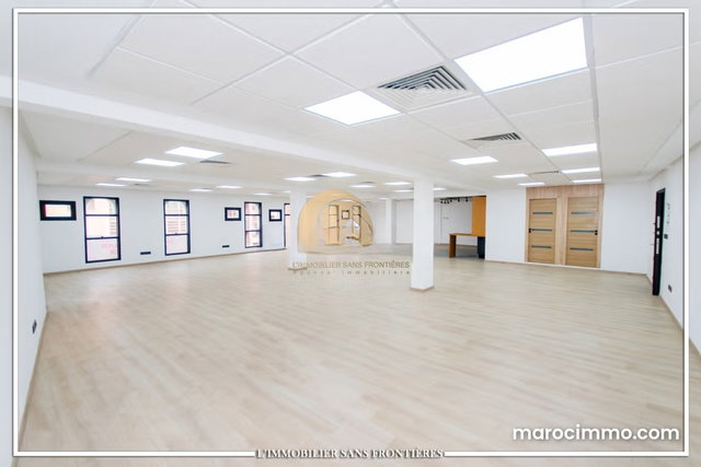 Office Space for Sale in Guéliz, 198 m², Marrakech — 4