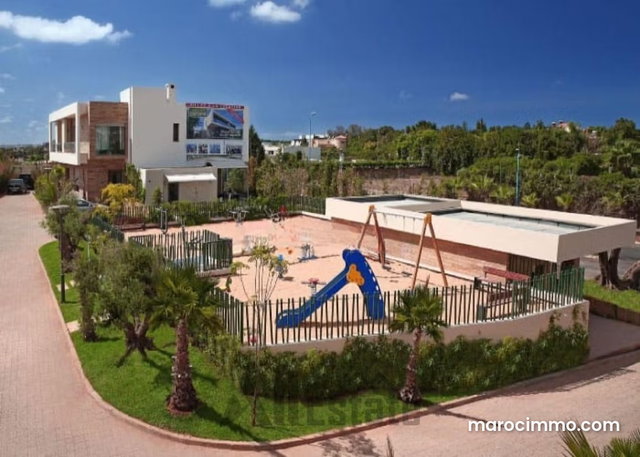 Bare Twin Villa for Rent in California, Casablanca — 3