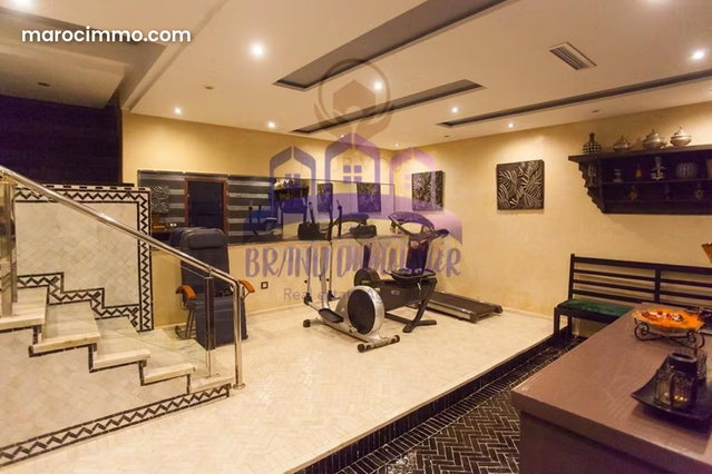 Belle villa de 1040m² à vendre à TANGER Jebilat — 5