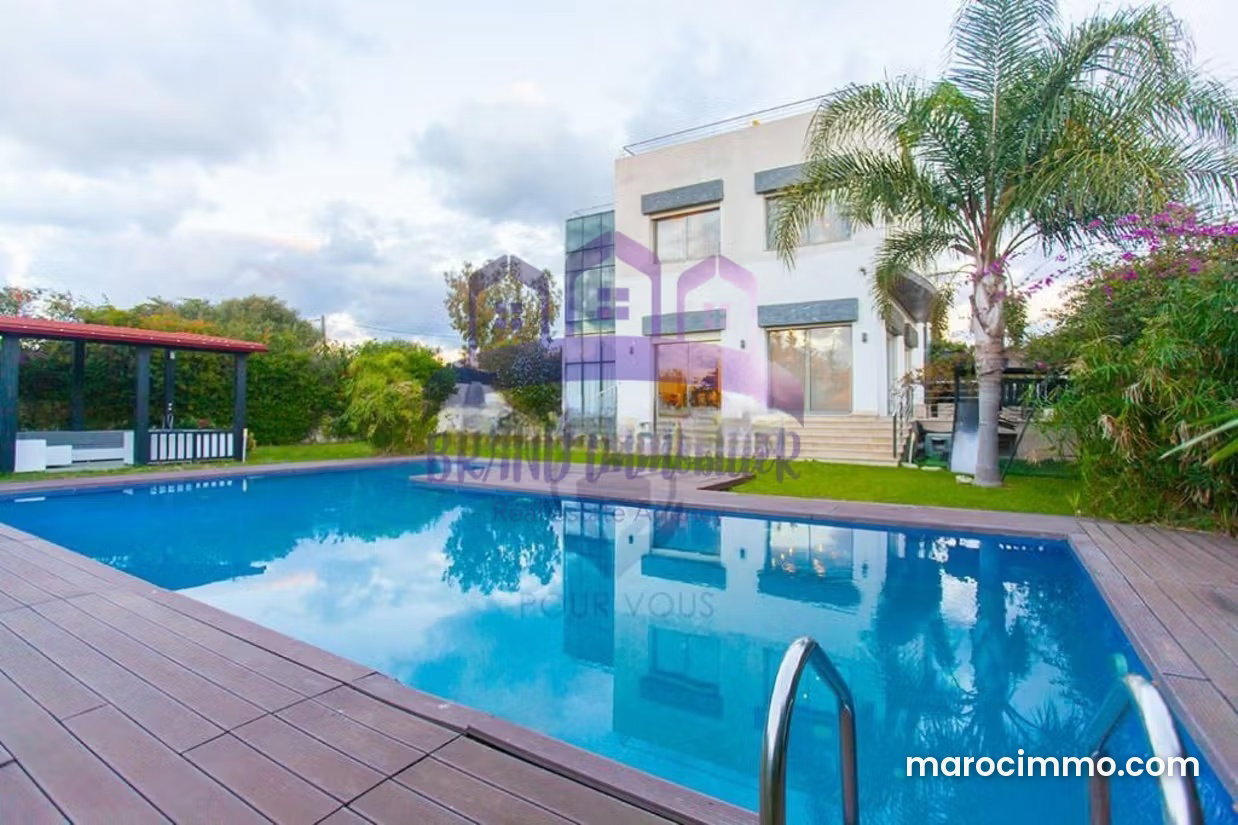 Appartement 640 m² avec piscine et jardin, Achakar, Tanger — Tanger