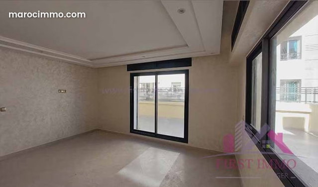 Lumineux appartement vide à louer — 2