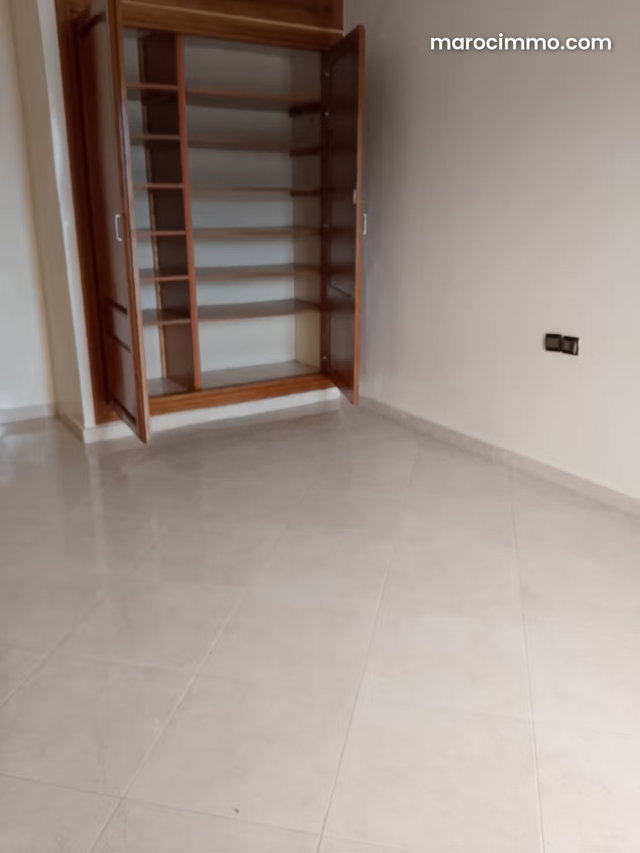 Ville à vendre — 2