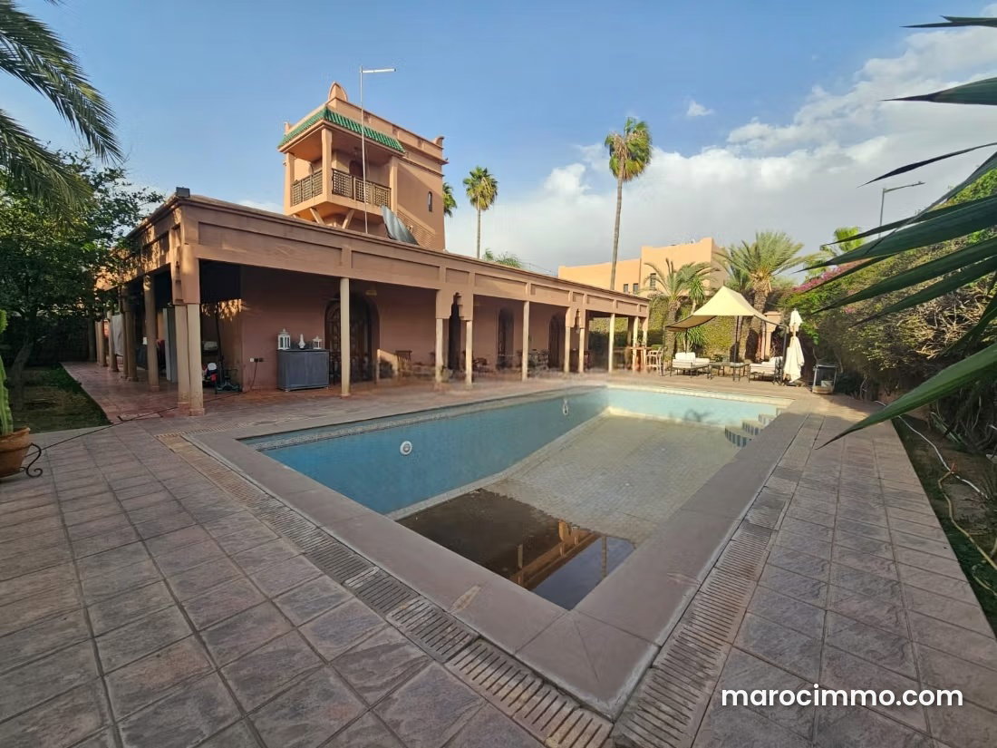 300 m² Villa with Pool and 1,298 m² Garden, Hay Targa, Marrakech — Marrakesh