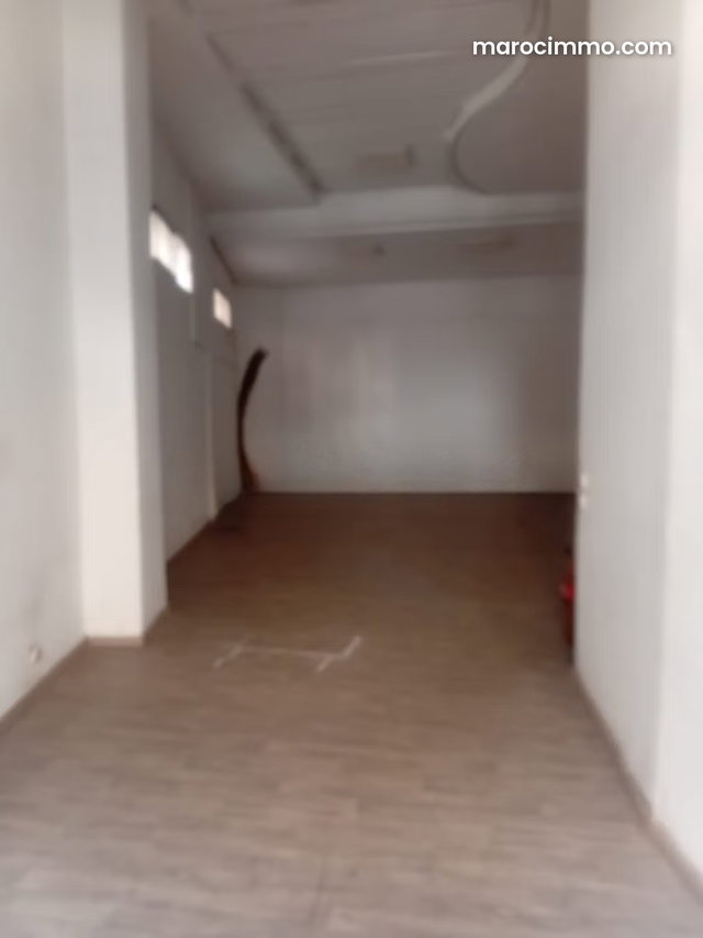 Building for Sale Empty Office Space City Center — 2