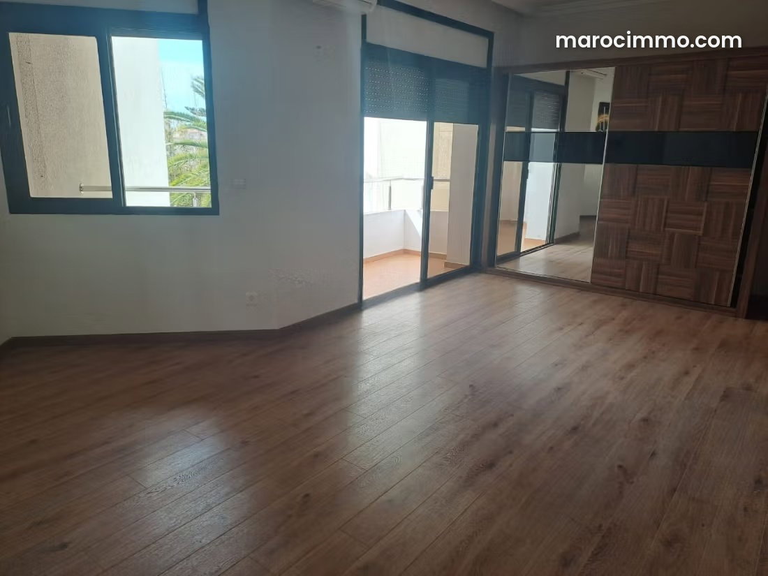 3-Room Apartment with Terrace in Ain Diab, Casablanca — Casablanca