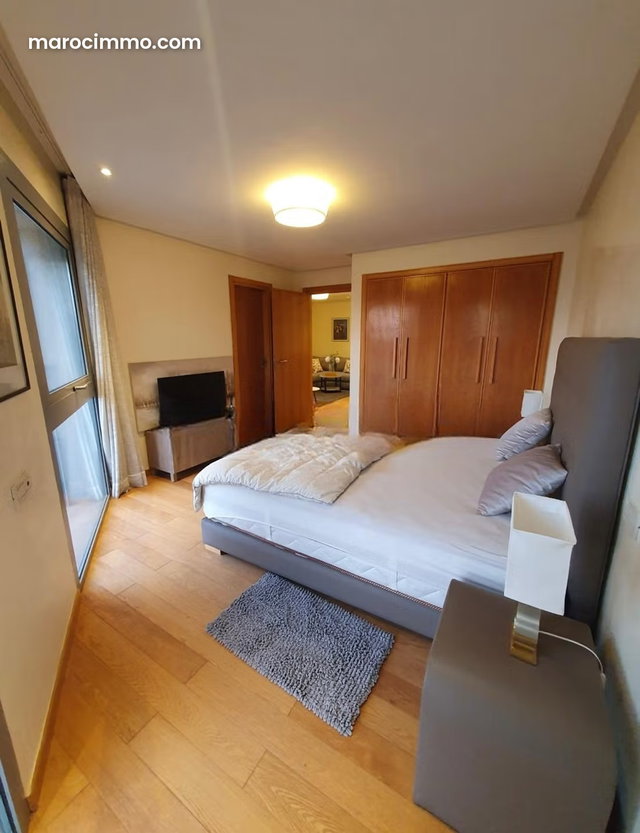 Luxurious Apartment at Marina Ain Diab — 4