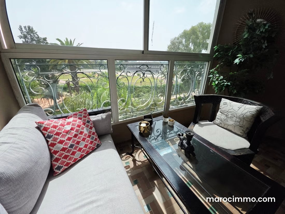 Appartement meublé avec terrasse à louer à Racine Casablanca — Casablanca