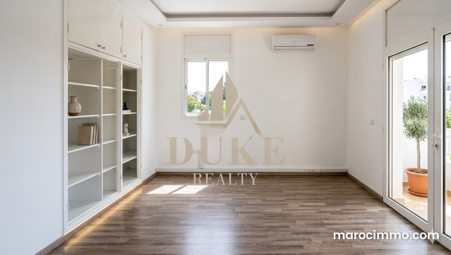 146 m² Office for Rent in Agdal, Rabat – 4th Floor with Garage — Rabat