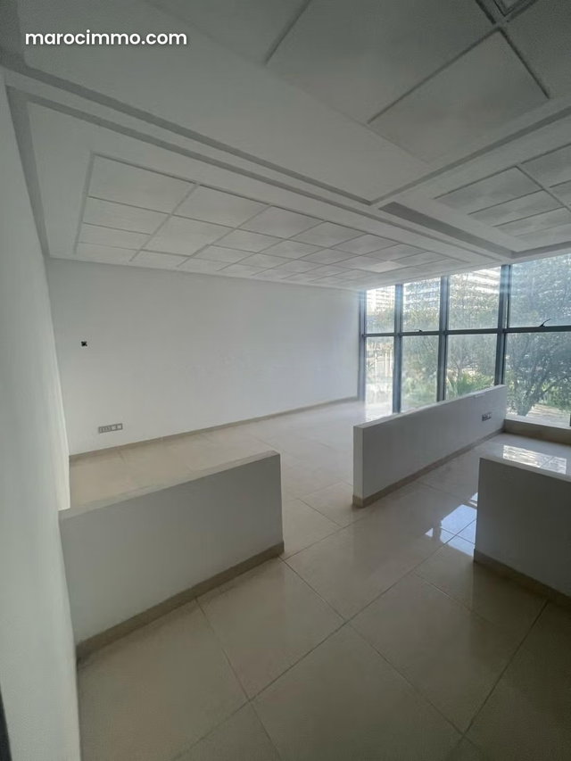 Vente plateau bureau tanger city center — 2