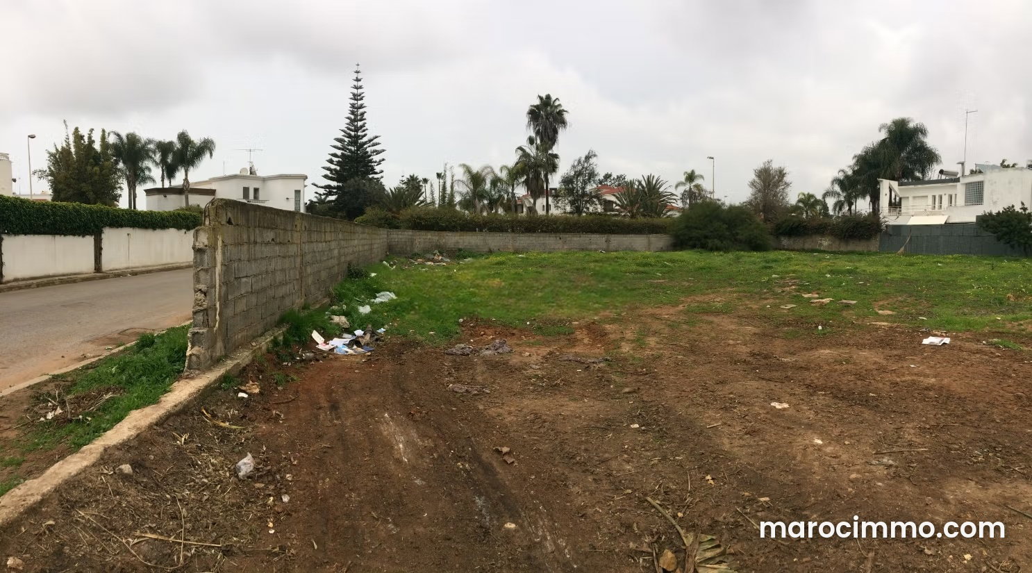 Terrain 2200 m² Souissi, Rabat : parcelle d'angle sur Bir Kacem — Rabat