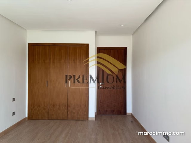 Magnifique appartement a louer — 3