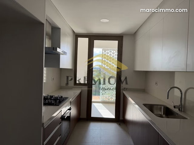 Magnifique appartement a louer — 4