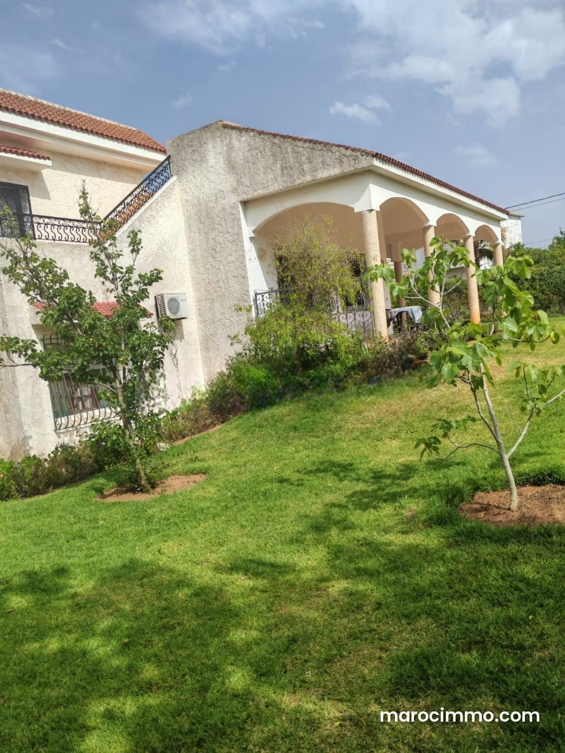 1,800 sqm Villa with Garden, Ambassadors, Rabat — Rabat