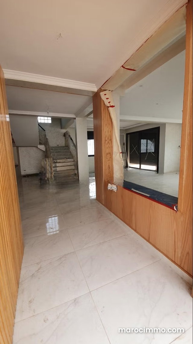 Jolie villa à louer à Cil — 2