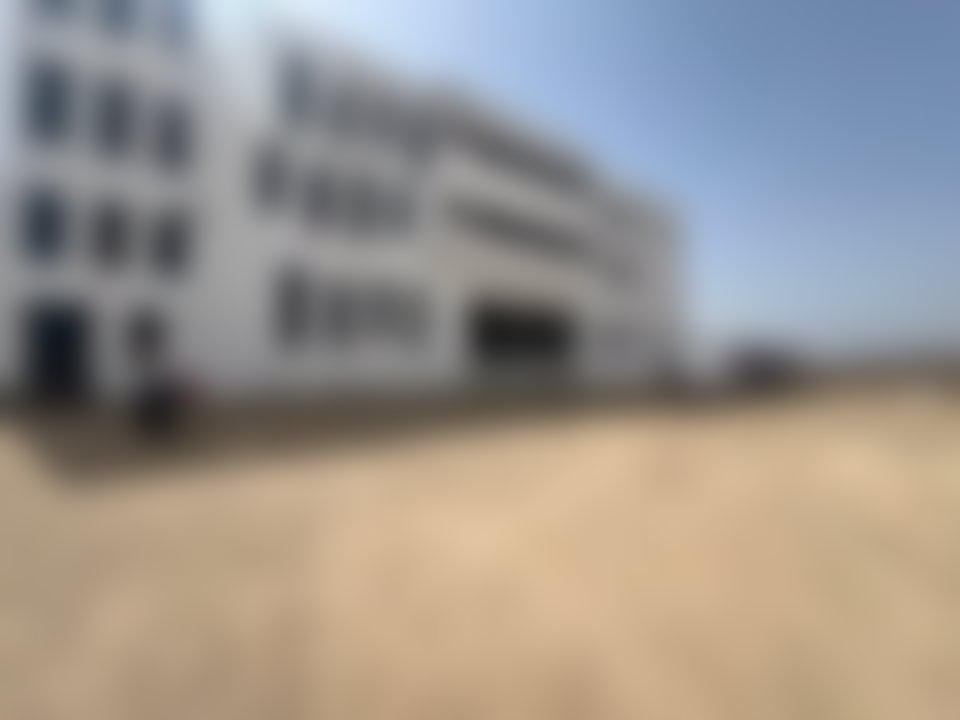فضاء تجاري وصناعي فسيح للإيجار بليساسفة الدار البيضاء