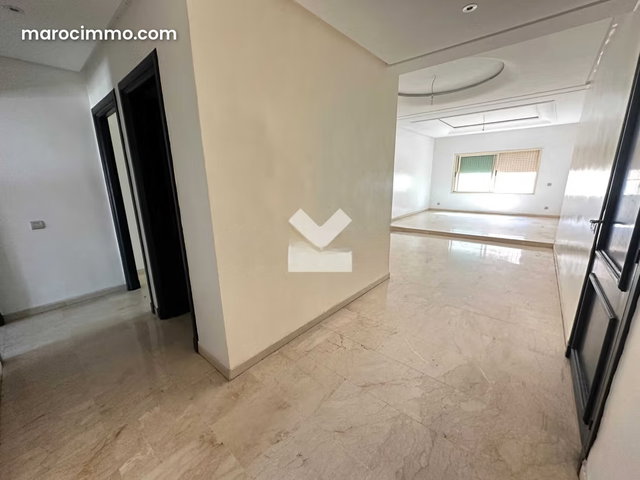 Appartement à Vendre de 104.0 m² à Casablanca, Palmier Maarif — 2