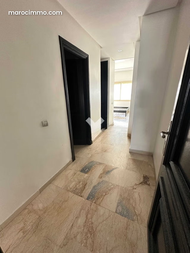 Appartement à Vendre de 104.0 m² à Casablanca, Palmier Maarif — 3