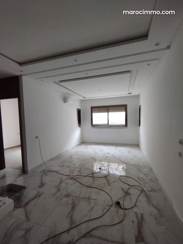 Superbe appartement à vendre Subventionné à Martil. 3 chambres. Cuisine bien équipée — 3