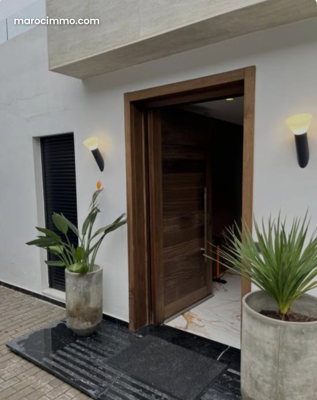 600 m² Villa to Renovate, El Manar El Hank, Casablanca — Casablanca
