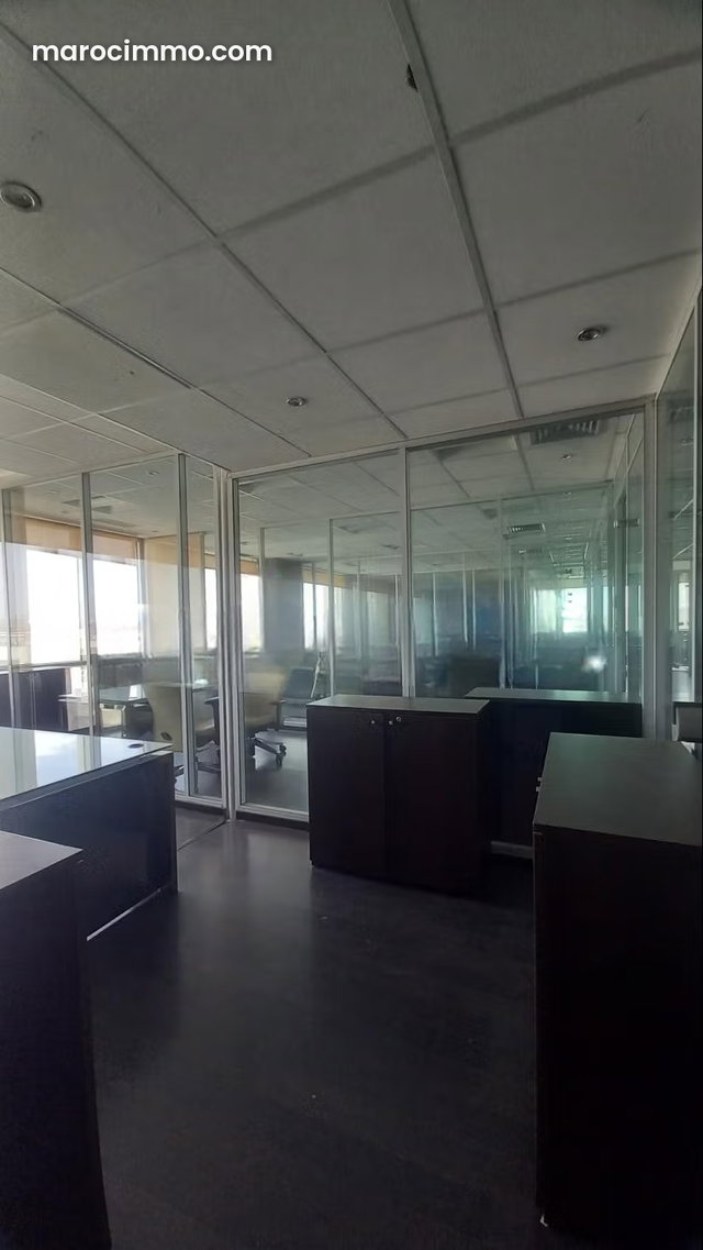 Office for Rent 660m2 in Racine — 4
