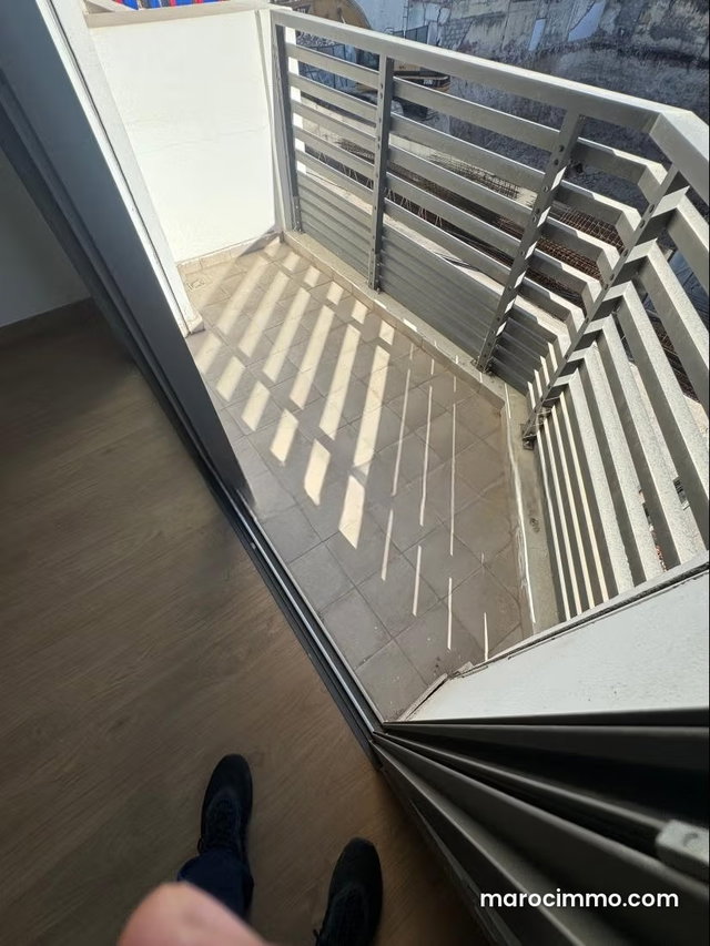 Bel appartement à vendre à Les Hôpitaux. Superficie 116 m². Système de parabole et résidence sécurisée — 5