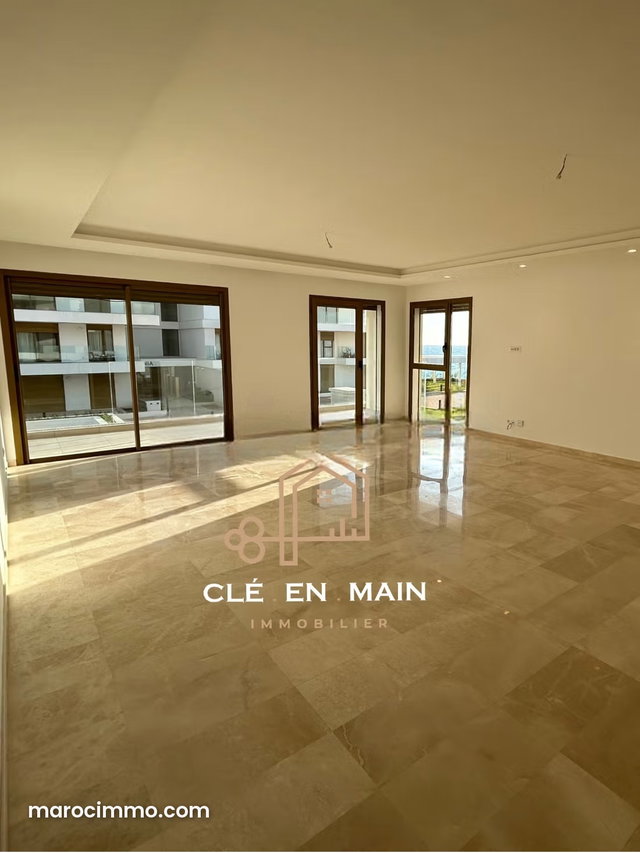 À louer– Bel appartement 3 chambres avec vue mer – Résidence Le Carrousel, Rabat — 4