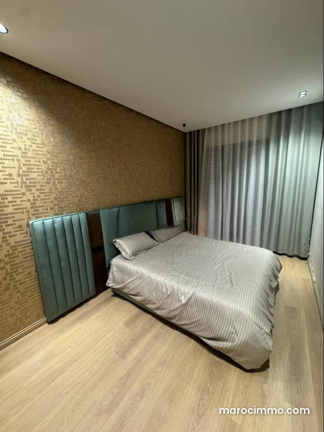 Vente d'un bel appartement à cfc. Superficie 55 m². Ascenseur et places de parking — 4