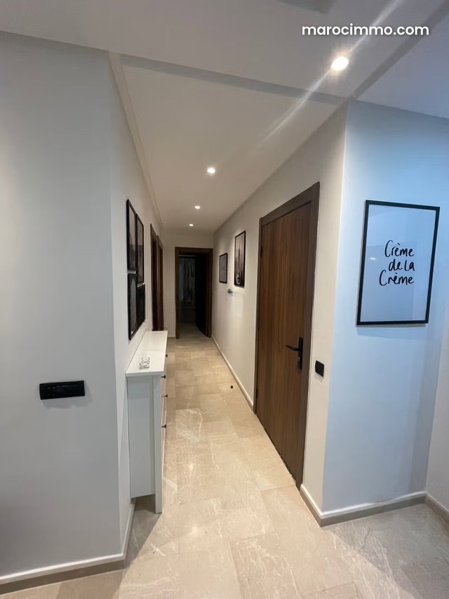 Superbe studio en location longue durée à belvédère — 4