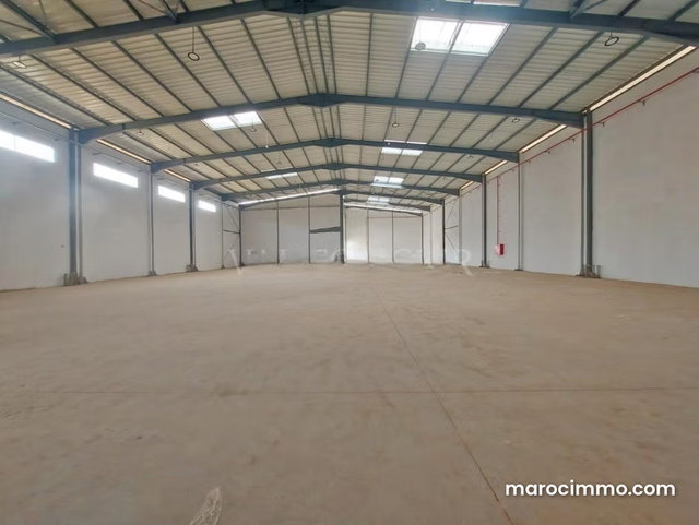 Location local industriel 920m2 ZI Bouskoura, Casablanca — 2