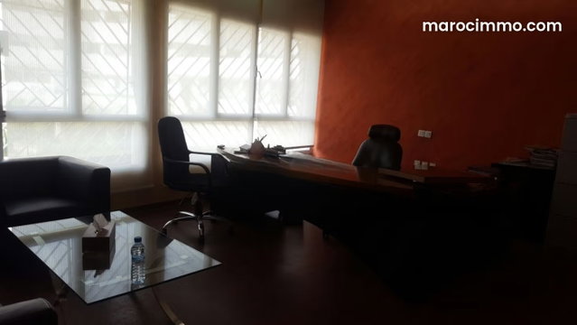 Offices for Sale in Agdal. 132 m². Concierge and Air Conditioning — 3