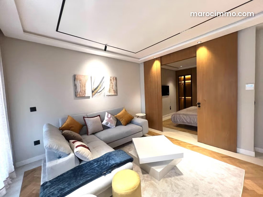 Studio meublé 55 m², CFC Casablanca, terrasse et parking — Casablanca