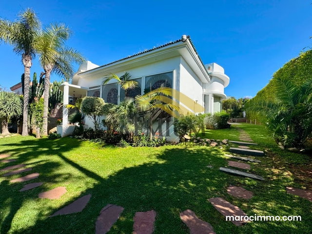 À vendre belle villa Souissi, Rabat — 2