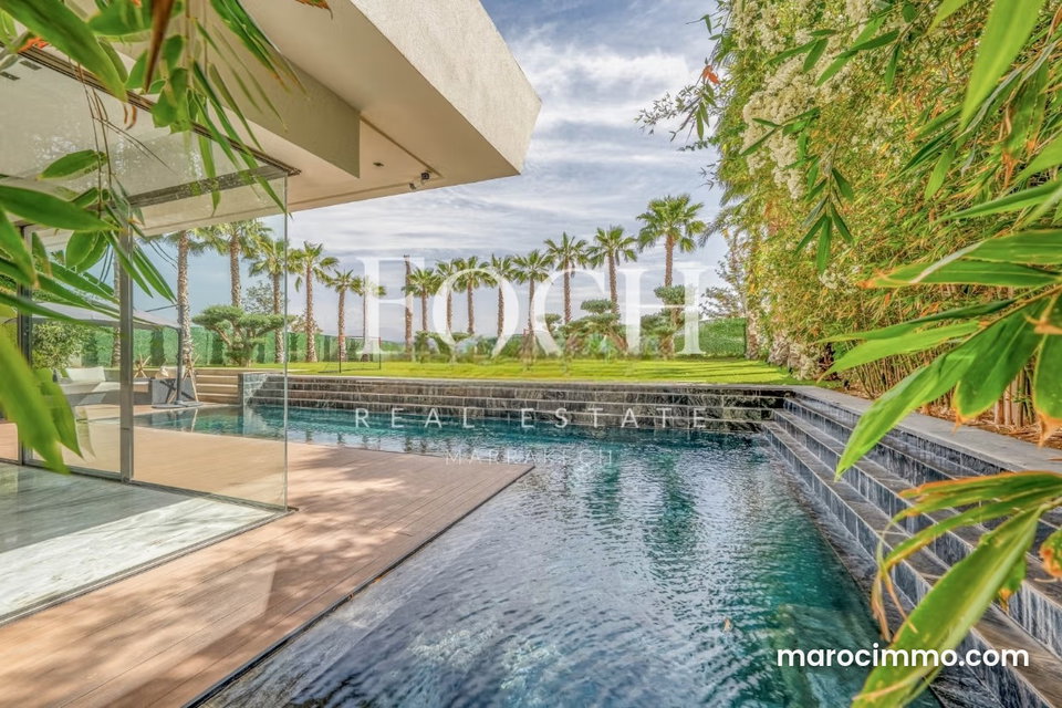 Villa d’architecte contemporaine en front golf