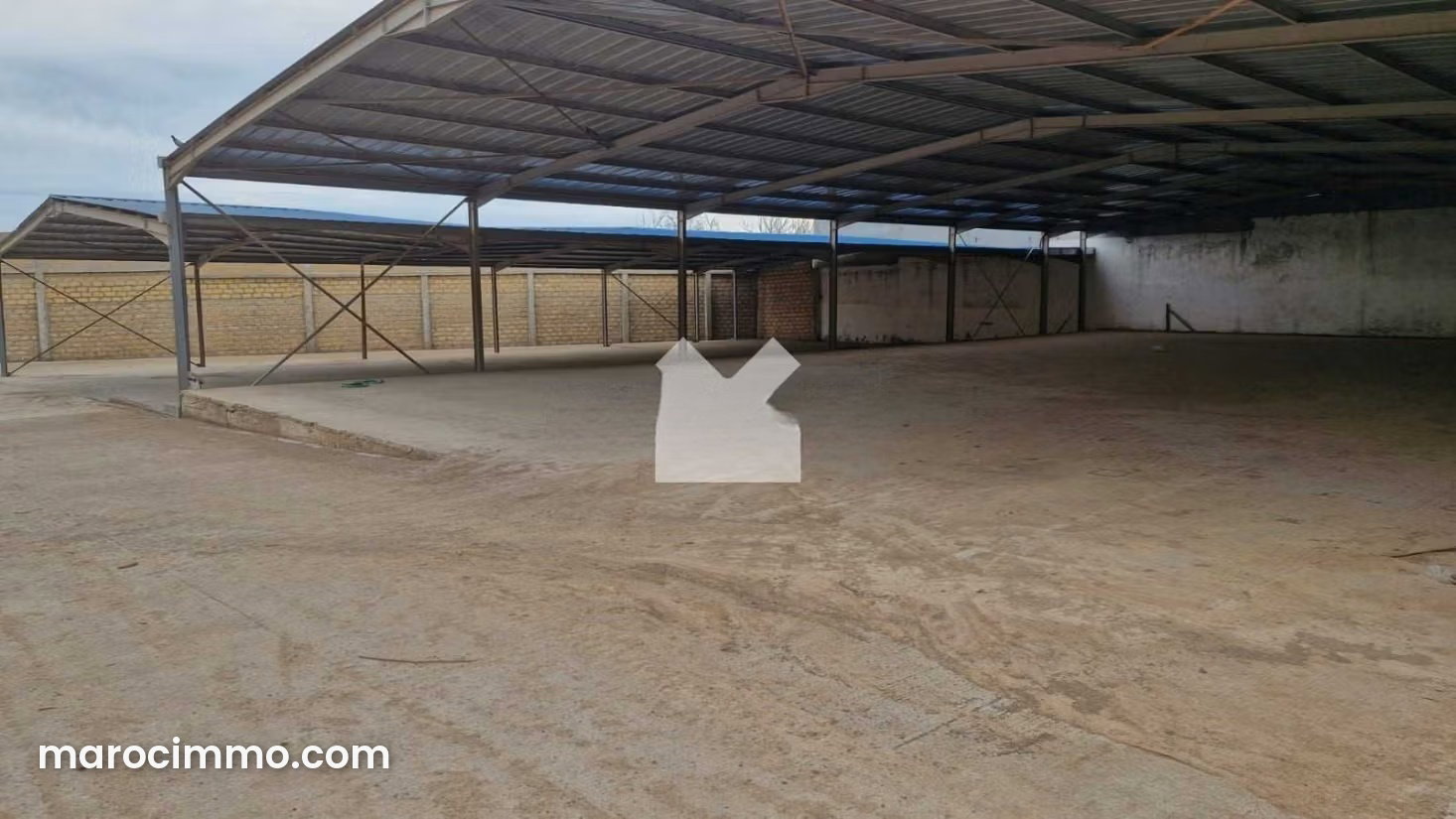 4,396 m² commercial premises for sale, Bouskoura city centre — Bouskoura