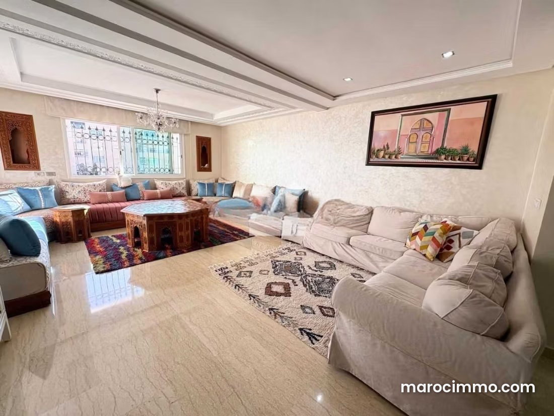 5-Room Apartment in Lissasfa, Casablanca, with Garage — Casablanca