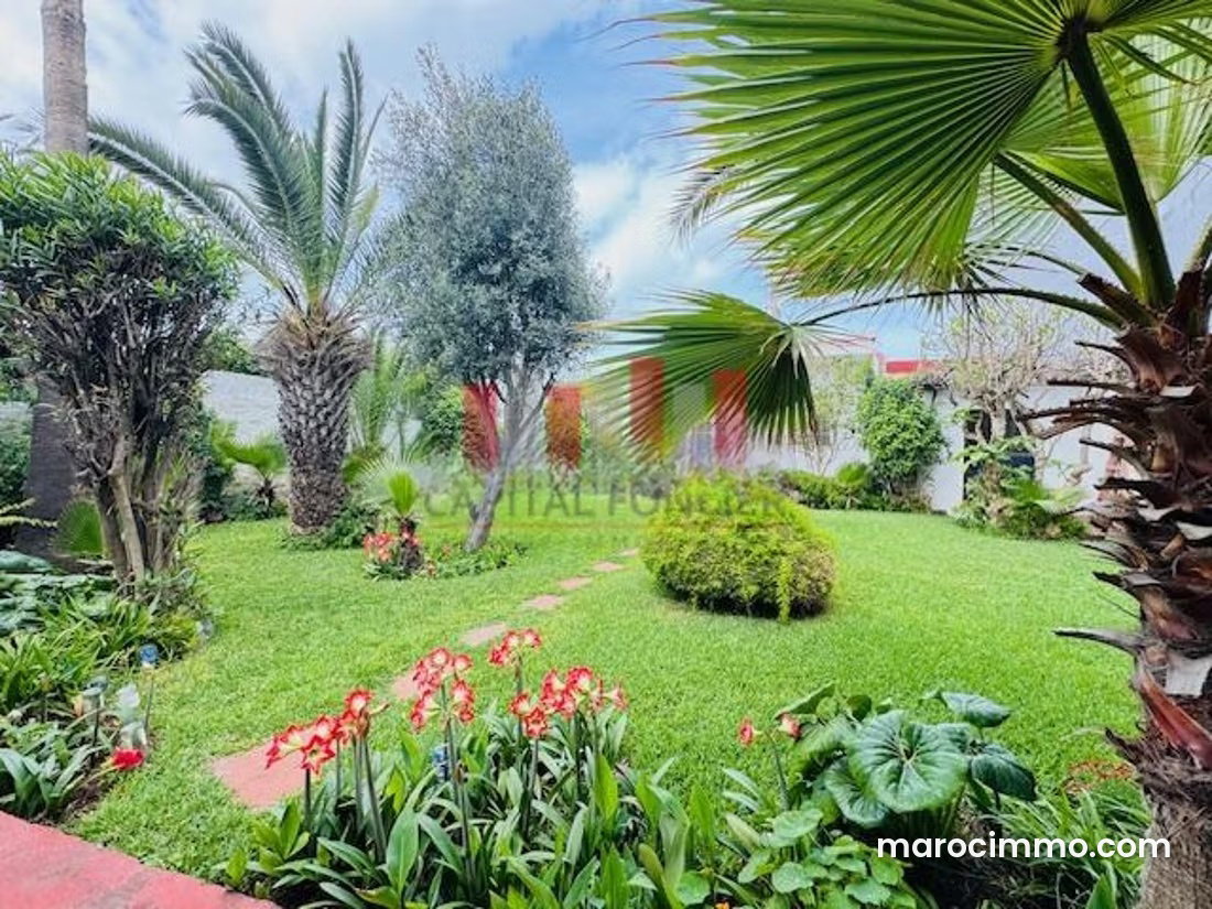 590 sqm Land Plot, R3 Zoning, Ain Diab, Casablanca — Casablanca