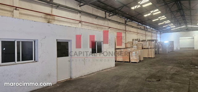 Hangar industriel de 1.400 m idéal pour toutes activités industrielles ou stockage a la location — 2