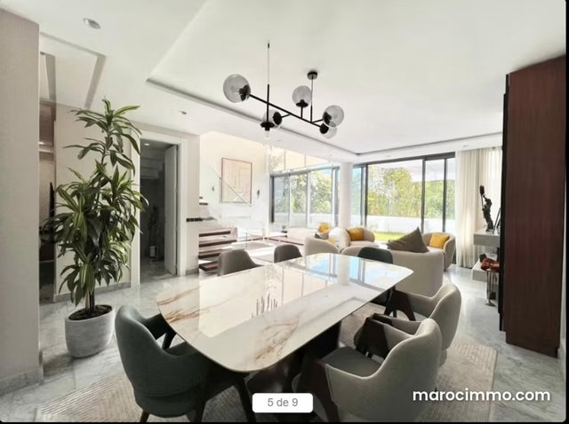 Beau duplex à la vente — 3