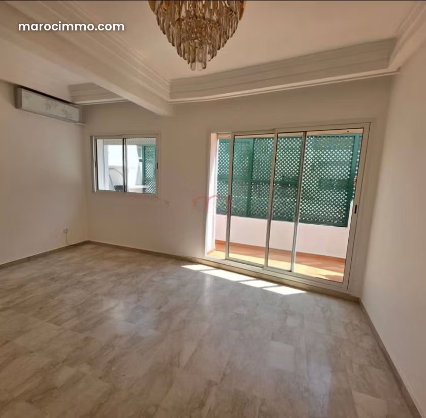 Four-room apartment with terrace in Bourgogne, Casablanca — Casablanca