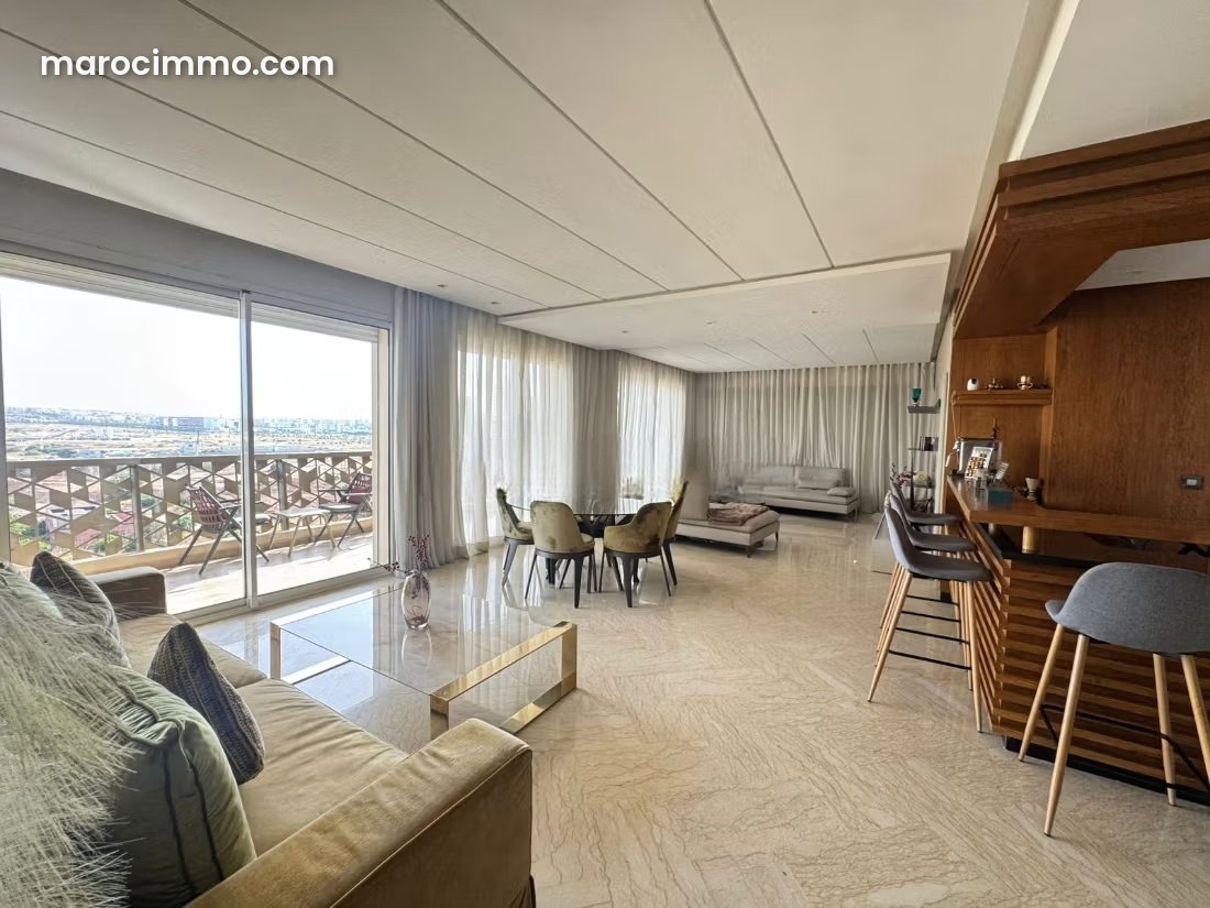 شقة فاخرة بإطلالة بانورامية في كازابلانكا فايننس سيتي — الدار البيضاء