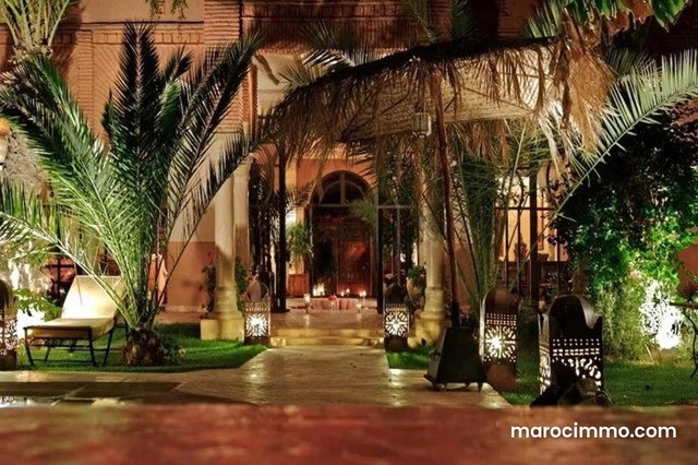 Luxurious Riad with Pool and Spa in Marrakech — 2