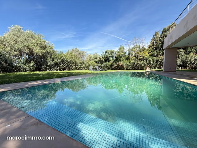 Villa de Prestige à Vendre – Front de Golf Al Maaden Marrakech, 4 Suites, Piscine Privée, Domaine Haut Standing — 3