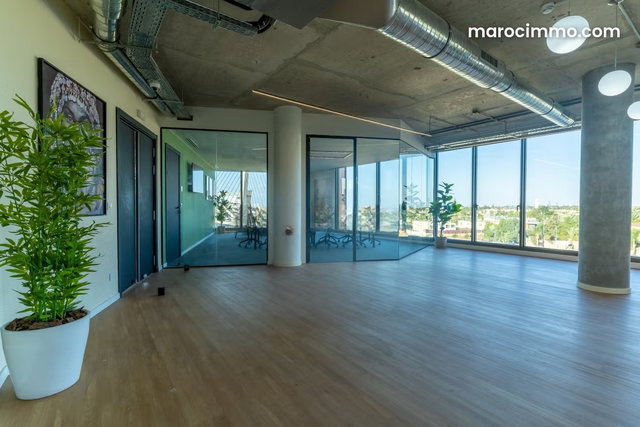Prime Office 500 M² Fully Furnished and Equipped New — 2