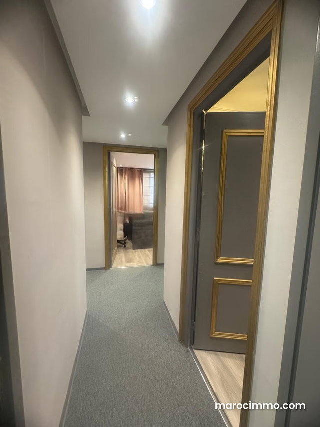 Bureau très bien aménagé au coeur du Maarif — 4
