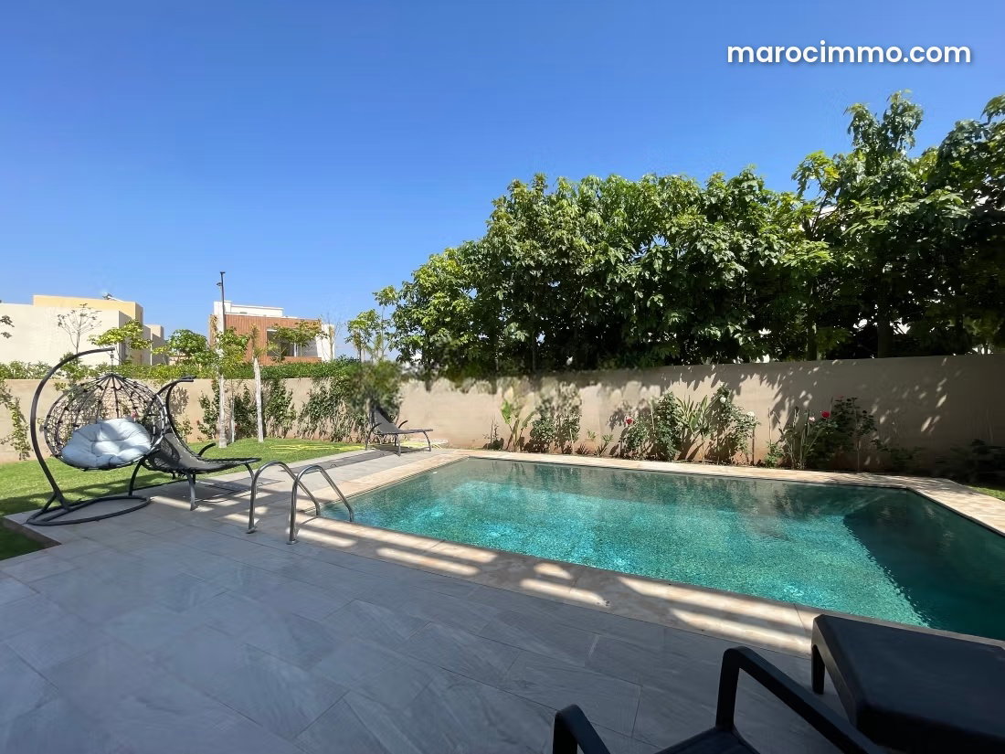 440 m² Villa with Swimming Pool, Tahanaoute Road, Marrakech — Marrakesh